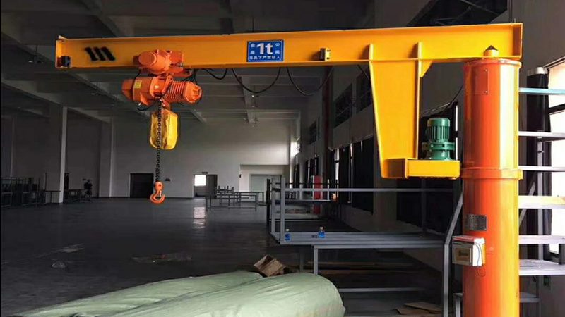 小型起重机改造：如何选择专业服务？**